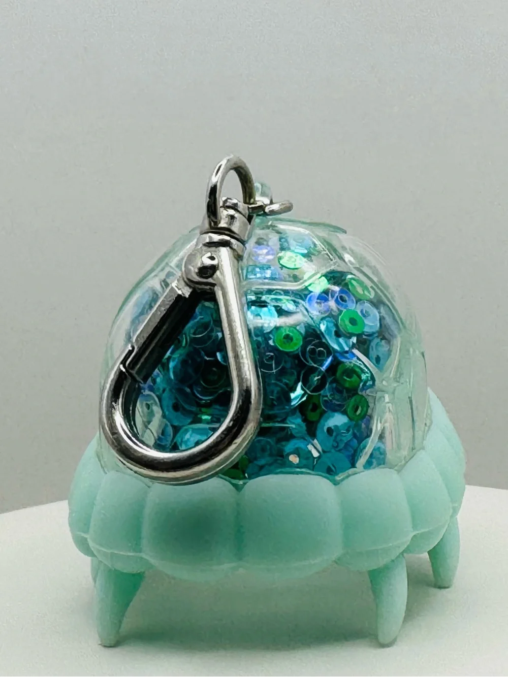 Bath & Body Works Turtle Pocketbac Holder with Blue-Green Sequin Shell - Picture 4 of 6